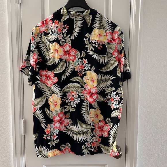George Mens Hawaiian Shirt L Black Floral Print 100% Rayon Short Sleeve Button F - Picture 2 of 5
